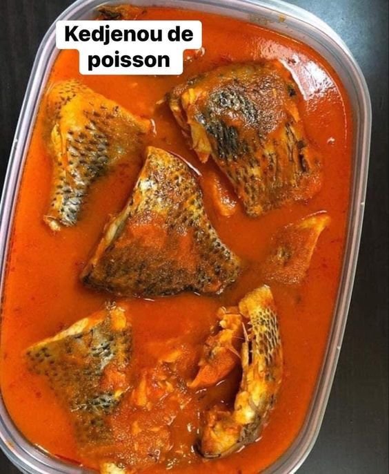 FISH RED SOUCE